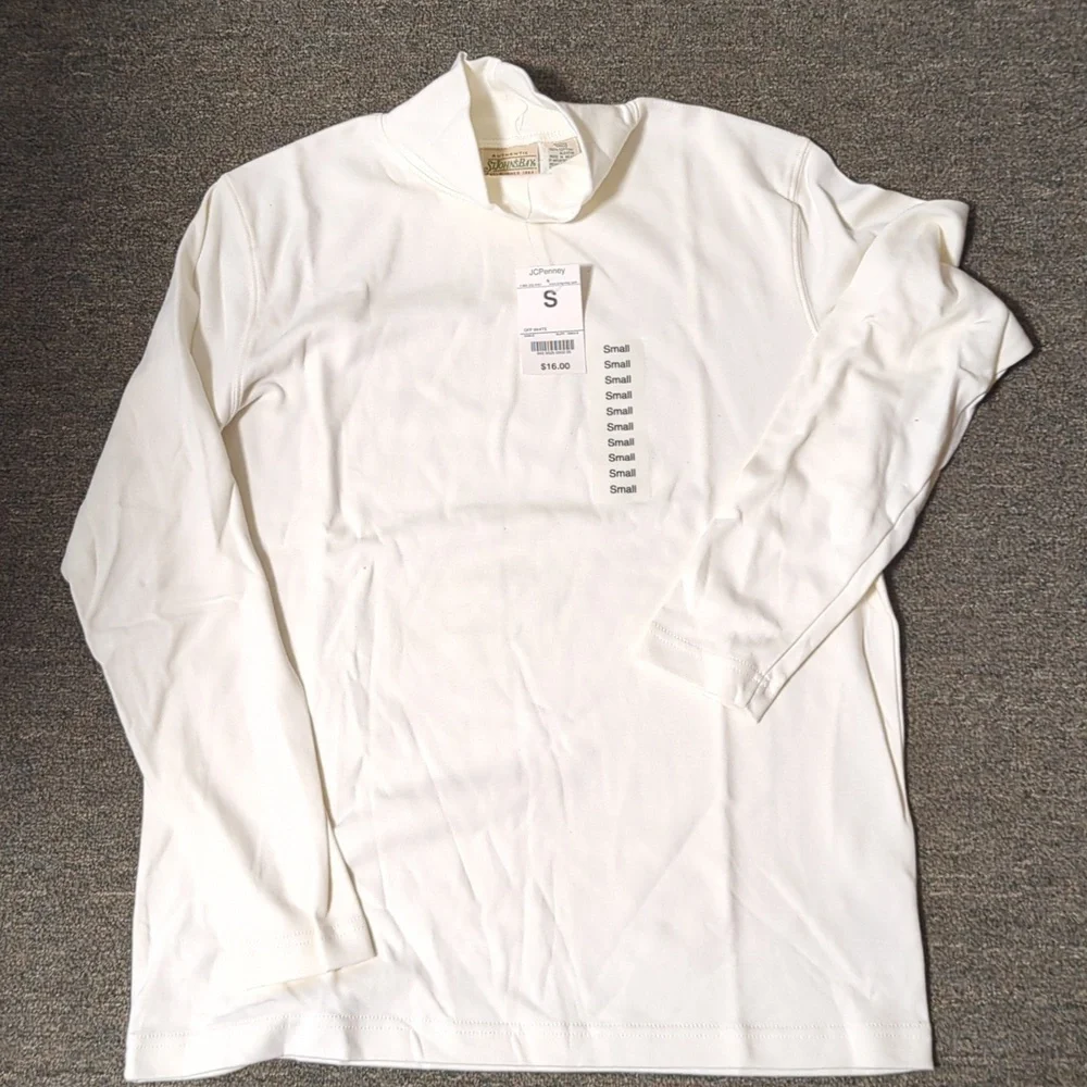 NWT 2 St. John's Bay Mock Neck Tops - Picture 3 of 6